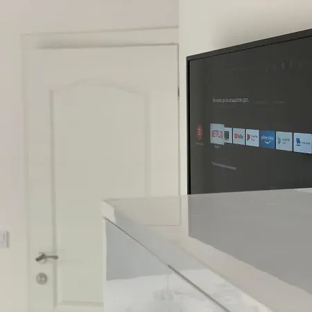 Perla Di Mare ゲストハウス クラネヴォ